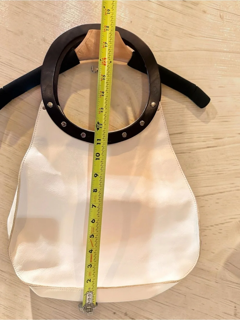 Dean Ivory Leather Shoulder Bag Circle Handles Star Charm